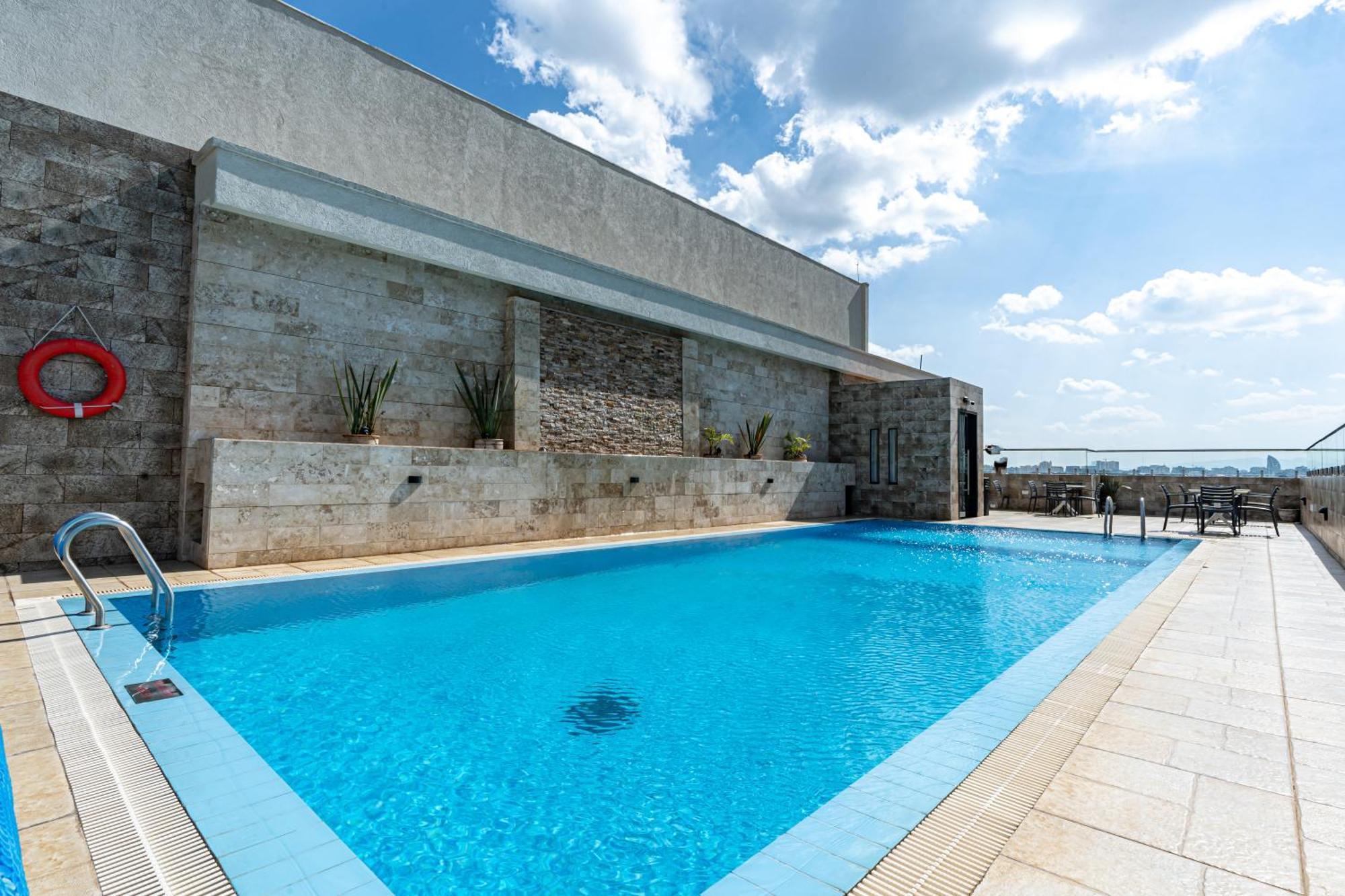 ניירובי Elite One Bedroom Apartment,Swimming Pool, Gym, Workspace ,Wonderiss Homes Close Proximity To Gtc, Jw Mariott And Kempinski מראה חיצוני תמונה