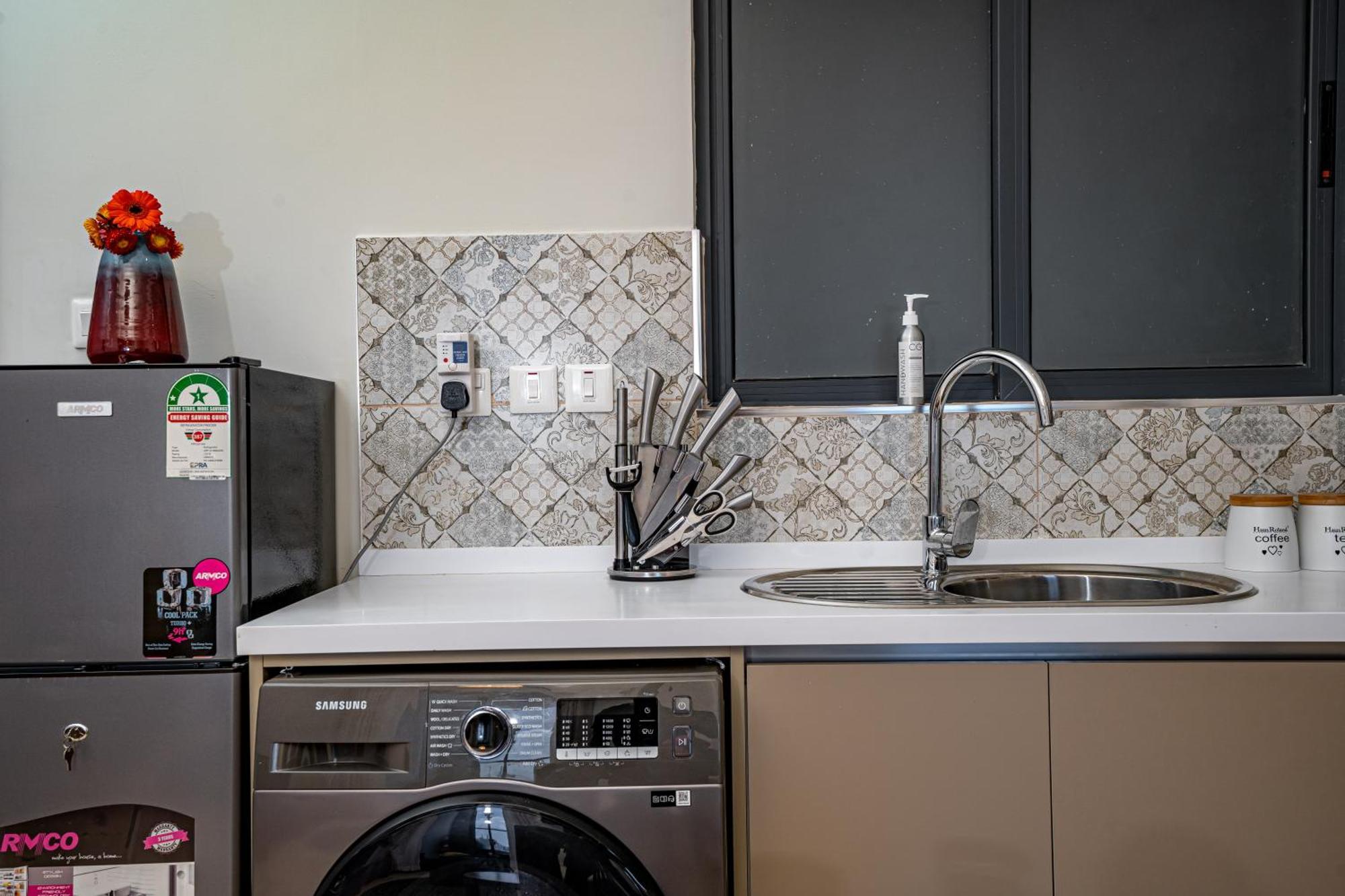 ניירובי Elite One Bedroom Apartment,Swimming Pool, Gym, Workspace ,Wonderiss Homes Close Proximity To Gtc, Jw Mariott And Kempinski מראה חיצוני תמונה