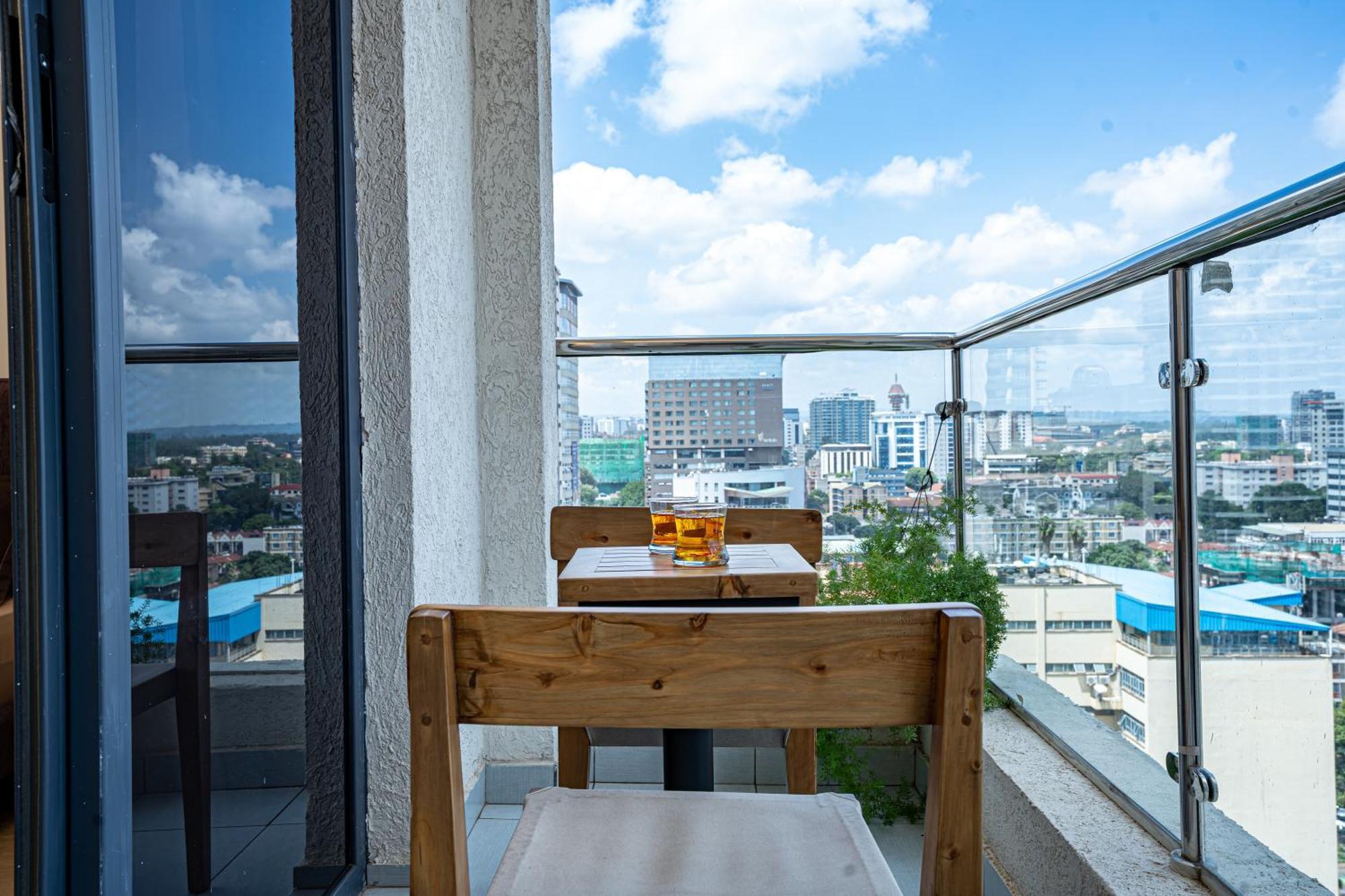 ניירובי Elite One Bedroom Apartment,Swimming Pool, Gym, Workspace ,Wonderiss Homes Close Proximity To Gtc, Jw Mariott And Kempinski מראה חיצוני תמונה