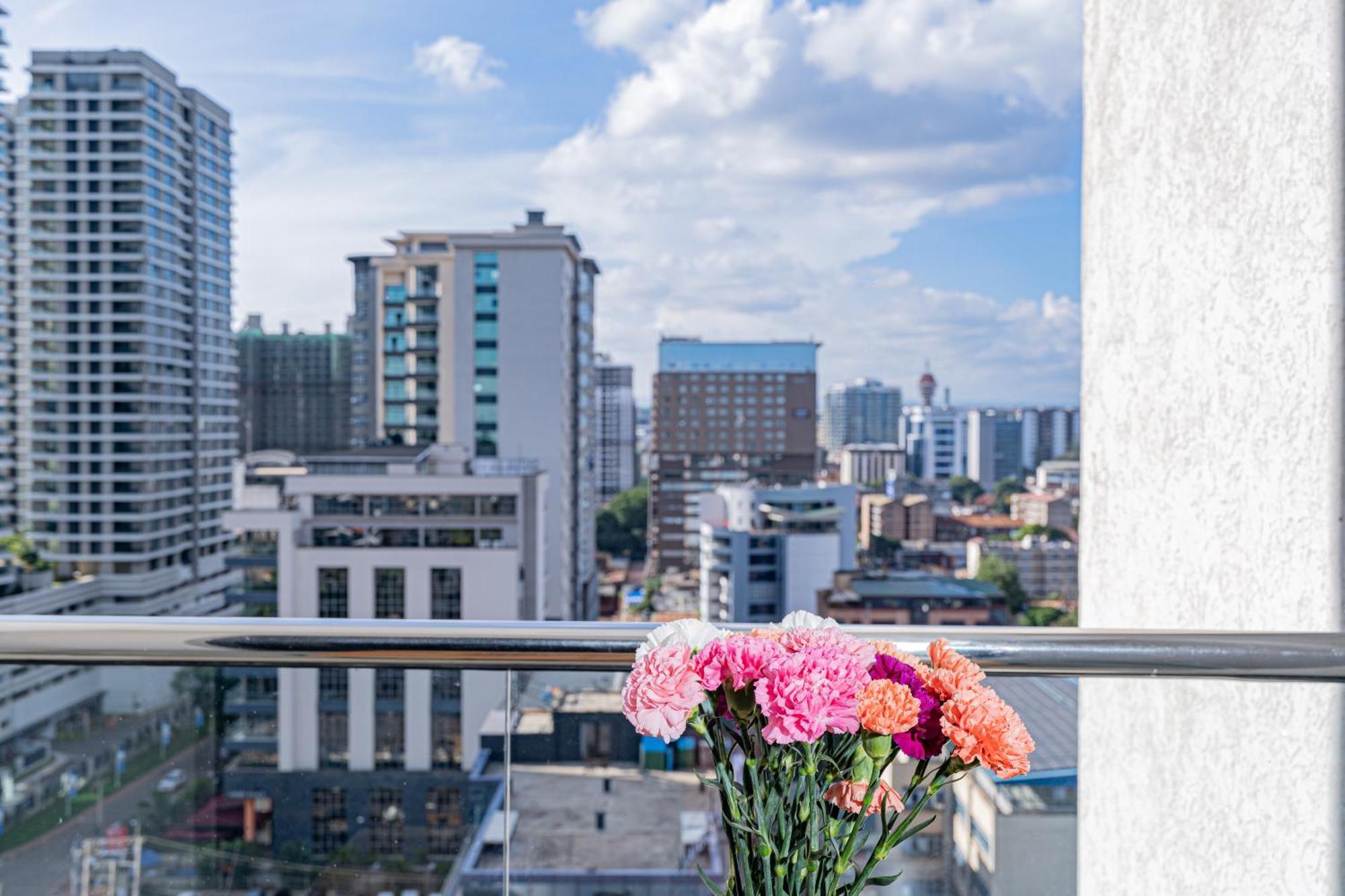 ניירובי Elite One Bedroom Apartment,Swimming Pool, Gym, Workspace ,Wonderiss Homes Close Proximity To Gtc, Jw Mariott And Kempinski מראה חיצוני תמונה